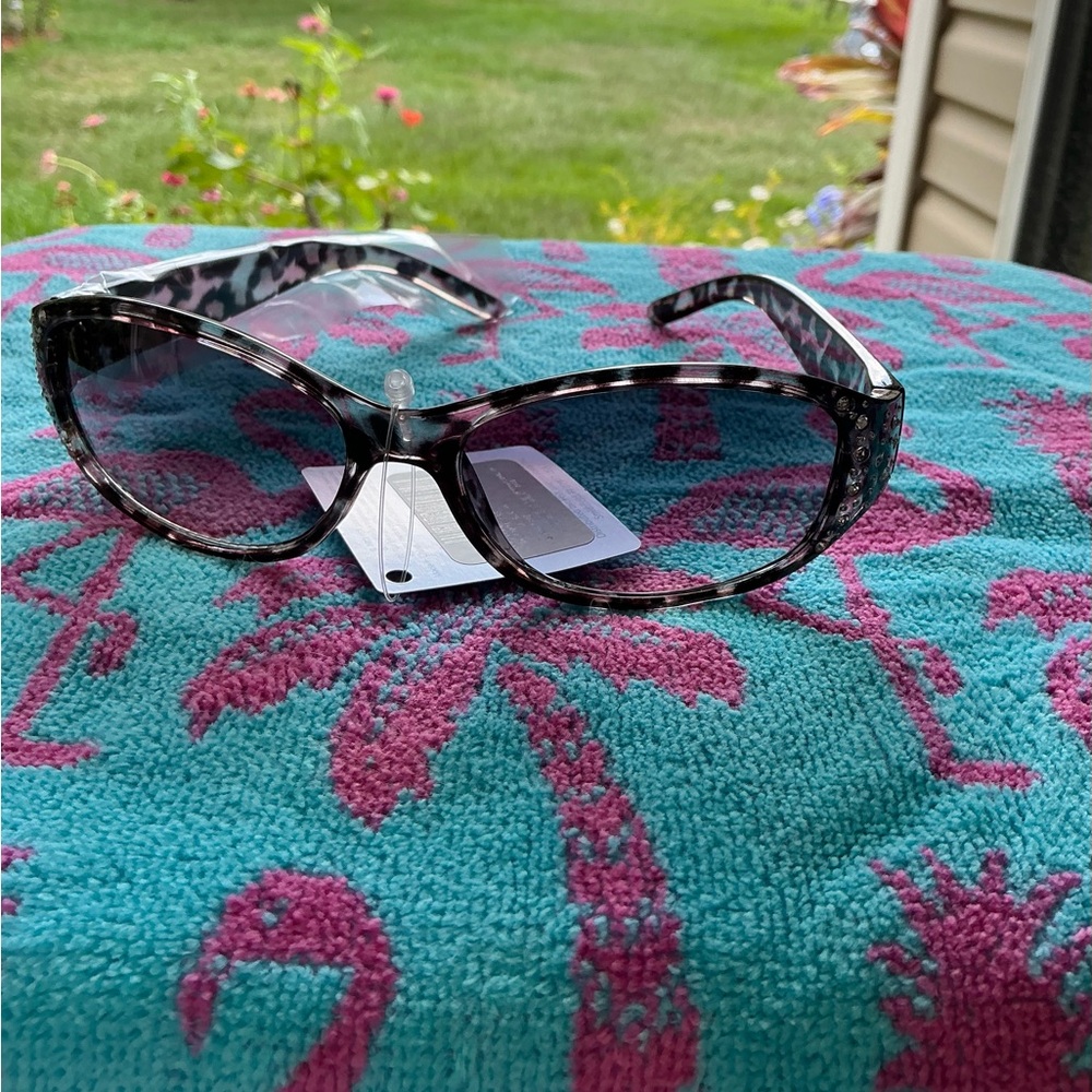Stylish Black Sunglasses